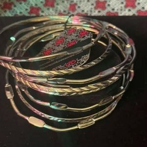 PAPARAZZI gold colored bangles